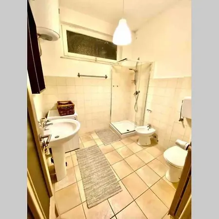 Cozy In Super Centro! Апартаменты Асти